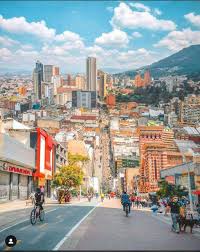 Auf keinen fall sollte man, wenn man in bogota ist es versäumen das goldmuseum zu besuchen. Bogota Kolumbien Lose Puzzlespiele Kostenlos Auf Puzzle Factory