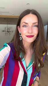 Hope Scully's Instagram, Twitter & Facebook