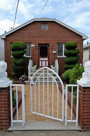 Wrought iron main gates with stylish patterns and geometric designs are ideal for both modern and traditional indian homes. 30 Amazing Latest Stylish Main Gate Design Ideas With Image 2021