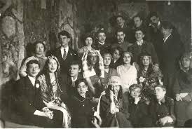 Казанская художественная школа 1 сентября 1895 года открылась казанская художественная школа, деятельность которой способствовала превращению города в центр художественного. Rodchenko V Kazani Proekt Russkij Muzej Virtualnyj Filial