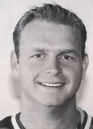 Player photos for the 1992-93 St. Thomas Wildcats at hockeydb.com