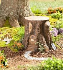 50 Schone Marchengartenideen Zu Weihnachten 9 Baumstamm Garten Feengarten Diy Feengarten