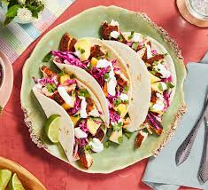 These baja fish tacos are cocooned in a warm corn tortilla garnished with crunchy cabbage, fresh pico de gallo, and creamy white sauce all finished there are fish tacos and then there are baja fish tacos! Delicious Mexican Recipes Traditional Mexican Recipes And Inspired Meals Hellofresh