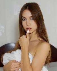 Lisanna Kruss Nudes | sexiezpix Web Porn