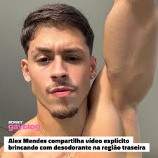 Alex Mendes shares explicit video playing with deodorant in the back region  → gay.blog .brpopalex-mendes-compartilha-video-explicito-brincando-com-desodorante-na-regiao-traseira