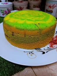 Resepi kek span yang dikongsikan oleh azizi rais (didie rais) ini paling mudah dan basic sponge cake. Resepi Kek Marble Tiga Rasa Yang Gebu Kek Lejen Yang Mudah Dibuat Dan Sedap Dimakan Sebagai Santapan Minum Petang Daily Masak