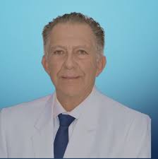 Dr. Pablo Alejandro Ugarte Velarde Traumatólogo y Ortopedista, Miraflores
