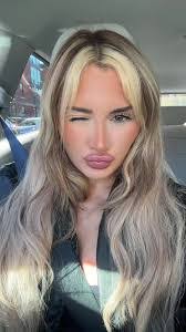 Tiffany Veal's Instagram, Twitter & Facebook