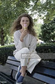 Découvrez sa biographie, le détail de ses 30 ans de carrière et toute son actualité. Pictures Of Cecile Bois