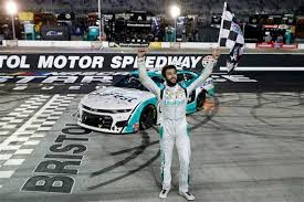 Nascar news, schemes, race info & links. Nascar Notes Chase Elliott Is 4 1 Co Favorite To Win Daytona Road Race
