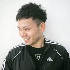 めちゃくちゃスマイルな川崎さん 大会に向けて スポーツ刈りだけどトータルのバランスを考えた川崎さんに似合うオサレスポーツ刈りにしました お顔の輪郭やパーツ 頭の形は人それぞれ そゆこと ありがとうございます メンズカット