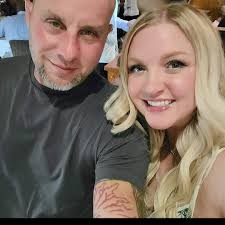 What resturant makes the best homemade burgers in Foley ?