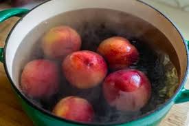 It's not bready or cakey at all. Easy Peach Cobbler Recipe Fresh Frozen Canned The Food Charlatan