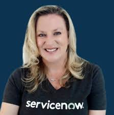 Lisa Goetz's Instagram, Twitter & Facebook