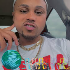 Deangelo Hood (@r3myr3dd88) • Instagram photos and videos