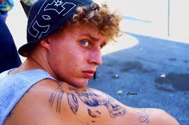 The Badlands Tattoos 更换了封面照片- The Badlands Tattoos