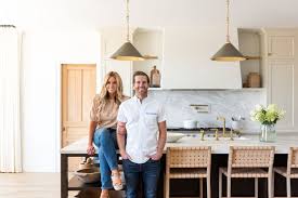 12 total episodes of dream home makeover where to stream every episode from all 2 seasons of dream midcentury makeover jan 1, 2021 midcentury modern enthusiasts omar and josh hope to turn their guest house into a stylish. Dream Home Makeover Season 3 Release Date Will New Season Air In 2021