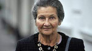 Al frente del ministerio de sanidad en el gobierno de valéry giscard d'estaing , promulgó la ley llamada ley veil ( loi veil , en francés) por la que se despenalizó el aborto en francia. Franzosische Politikerin Simone Veil Gestorben Fm1today