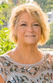 Annette Marie's Instagram, Twitter & Facebook