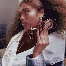 Darius Black's Instagram, Twitter & Facebook