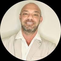 10+ "Daniel Poltronieri" profiles