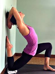 Flying Splits Peanut Butter Runner Easy Yoga Workouts Yoga Poses How To Do Yoga