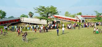 Rajiv pratap rudy also expressed his deepest condolences to the family members of those who lost their lives in the plane crash. Was This A Maoist Attack Four Dead And 22 Injured In Bihar As Rajdhani Express Derails Daily Mail Online