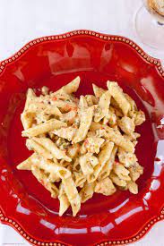 Savory Slow Cooker Cajun Chicken Alfredo