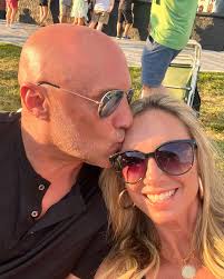 Mark Chenoweth (Independent Aesthetic Consultant)