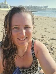 I started IF one year ago and it was the best decision ( not always easy )  I ever made 💞 I badgered one of my best friends, Sharon Lansdale,for  guidance and