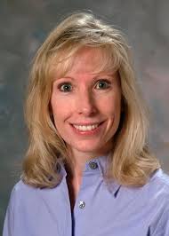 Wendy Collins's Instagram, Twitter & Facebook