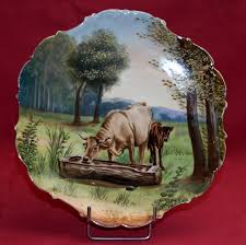 Rebord extérieur, fabriqué en résine de polyéthylène. Assiette De Limoges Decor Vache Et Son Veau A L Abreuvoir Assiettes Et Services En Porcelaine