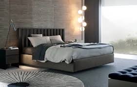 In other words, you don't want your possessions and furniture to look too bulky or take up too much space. 20 Modern Contemporary Masculine Bedroom Designs