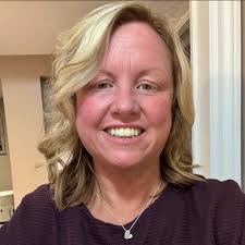 Which pub is preferred for screeching in Newfoundland?