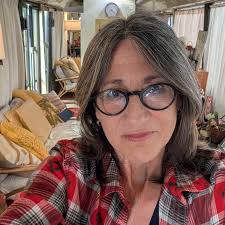 Dennis Holzer, Maui Wood Sculptor