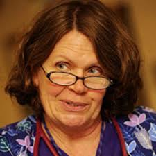 Polly Petersen's Instagram, Twitter & Facebook