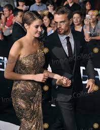 Shailene woodley, theo james, ashley judd, jai courtney, ray stevenson, zoë kravitz. Photos And Pictures Ashley Judd At The Los Angeles Premiere Of Their Movie Divergent At The Regency Bruin Theatre Westwood March 18 2014 Los Angeles Ca Picture Paul Smith Featureflash