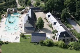Camping Quimper Bretagne L Orangerie De Lanniron Le Camping L Orangerie De Lanniron 5 C Est 38 Hectares De Parcs Et Quimper Bretagne Bungalow Finistere