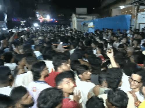 Mumbai Mazgaon Ganesh Visarjan Clash | Police Control Situation