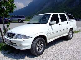 The car's design was styled by ken greenley. Datei Ssangyong Musso Sports 290s 1 Jpg Wikipedia