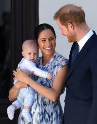 See more of prinz harry und meghan markle on facebook. Harry Und Meghan Besorgten Archie Keine Weihnachtsgeschenke Promiflash De