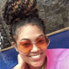 Chantel Petty's Instagram, Twitter & Facebook