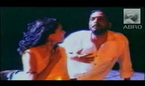 Kaise Bataaoon Main Song Lyrics From Wajood Lyrics Tere kareeb main ho saku de de tu apni raza paas baithaoon yeh julf sanwaaroon aur baahaon mein le loon tujhe main hai dil ki yeh. tamil song lyrics hindi song lyrics telugu song lyrics lyricsing