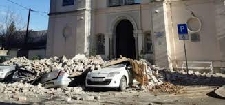 Úgyhogy a földrengés múló gondolat maradt, és békésen lefeküdtünk. 3lv3fr1tody2em