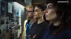 Este es un vistazo a "Las largas sombras"