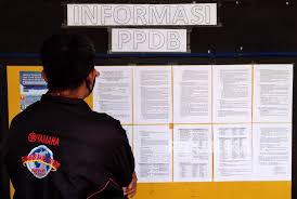 Check spelling or type a new query. Wali Murid Minta Bobot Nilai Un Sd Di Ppdb Sma Smk Dikurangi Republika Online
