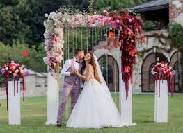 Decoración de bodas con nuestra gama de productos originales: Las Fincas Como Espacio Para Bodas De Ensueno Al Aire Libre Eslife