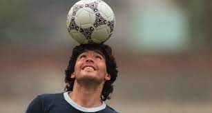 Y los ingleses todavía no lo sueltan, según reconstruyó el diario olé con cinco historias de jugadores que sintieron aquel maravillo tanto. Maradona Sueno Con Marcar Otro Gol A Los Ingleses Con La Mano Derecha El Informador