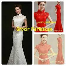 Seperti model dress brokat pendek untuk pesta terbaru yang ada di atas dengan gambar bunga membuat para wanita akan semakin cantik dan elegan. Jual Dress Brokat Terbaik Maret 2021 Bukalapak