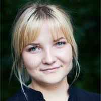 30+ "Emma Sander" profiles